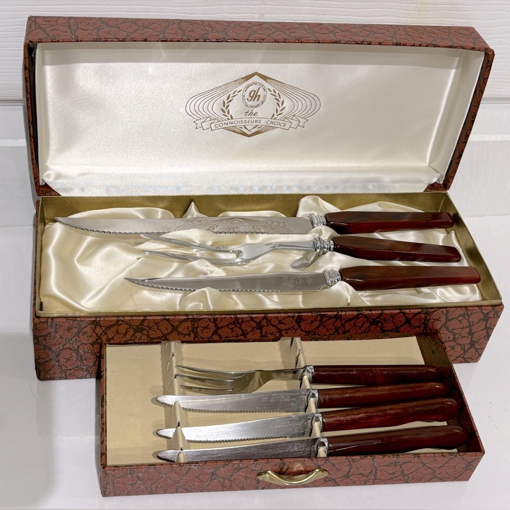 Vintage Glo-hill GH the Connoisseurs Choice Carving Set with Steak Knives